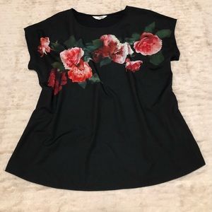 Ladies cap sleeve floral top